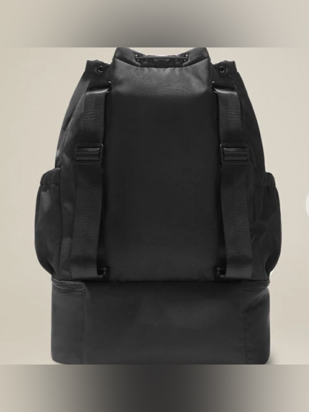 NWOT Beyond Yoga Convertible Gym Bag - Picture 3 of 11